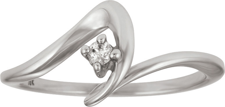 JCX308571: 10kt Diamond Ring .05ct Round Brilliant Diamond