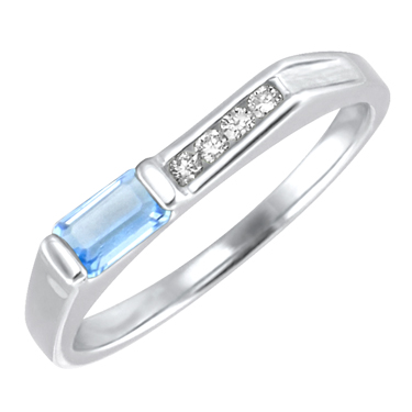 JCX302195: Genuine Aquamarine  ''March Birthstone'' and .06cttw Diamond 10kt white gold ring